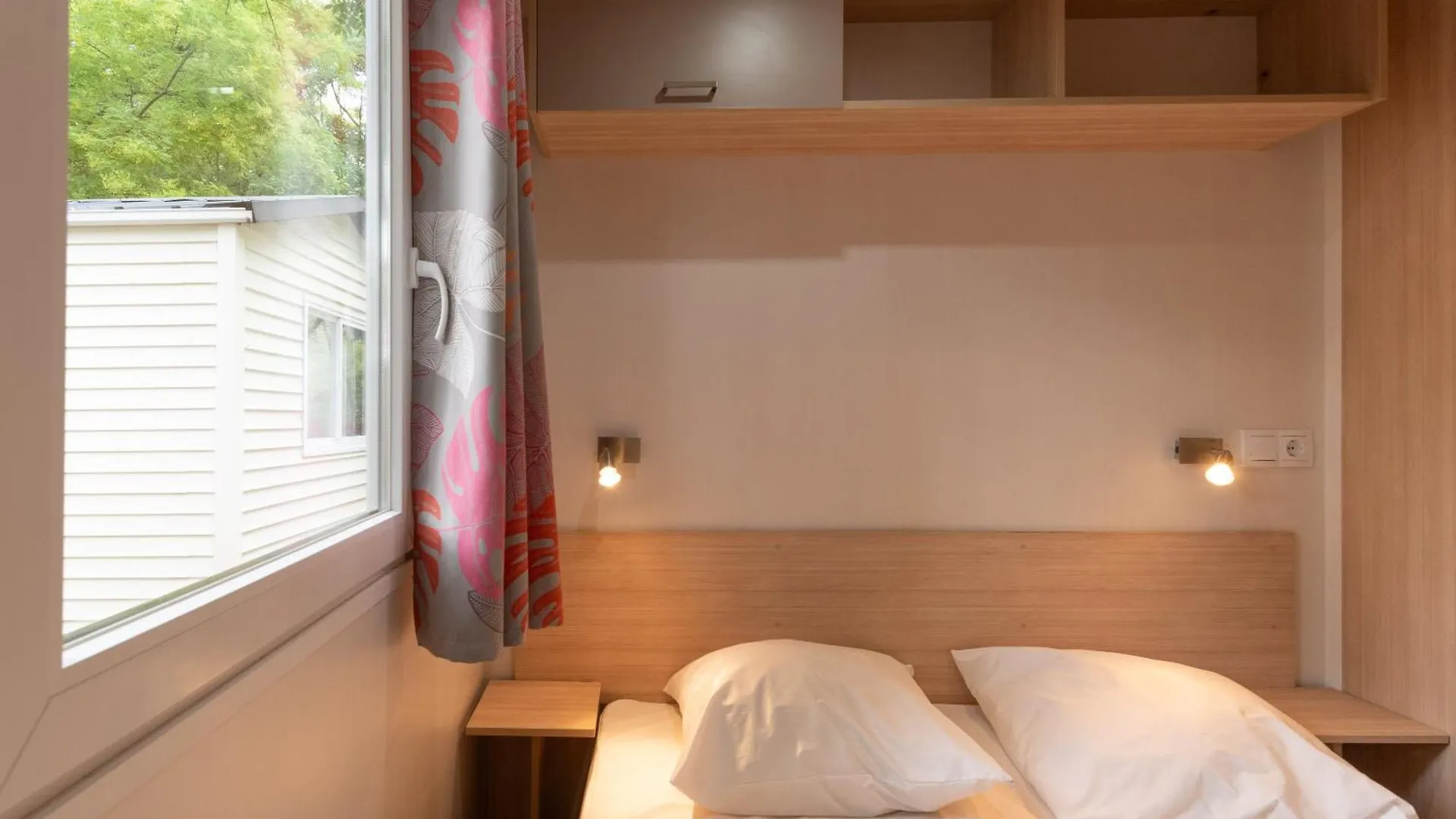 Les Rives D'Auzon Mobil-Home 4 Pers Lavilledieu  Kemping Lavilledieu (Ardeche)